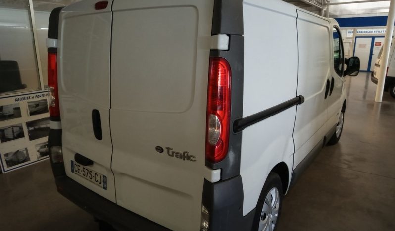 Trafic L1H1 DCI 115 – 2012 – 306 000 Kms complet